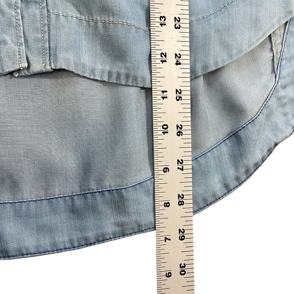 Anthropologie Holding Horses Chambray Sleeveless Woven Back Hi Low Blouse Size 4 - Picture 6 of 10